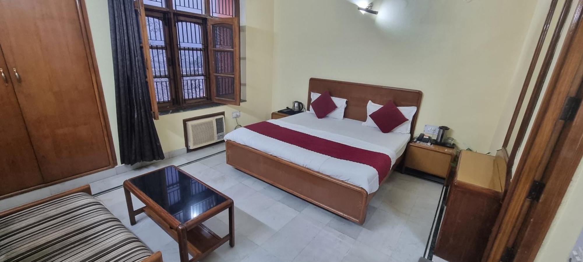 Hotel Har Ki Pauri By Around Stays Haridwār Exterior foto